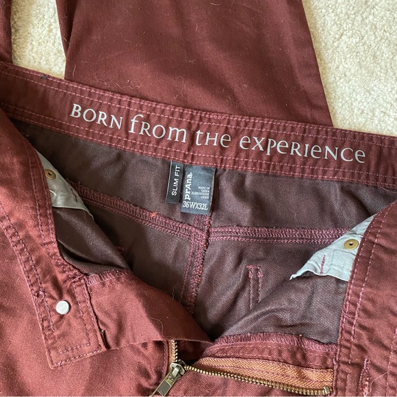 PRANA Men’s slim-fit jean-style pants trousers 36/32, beautiful burgundy maroon - Picture 7 of 10
